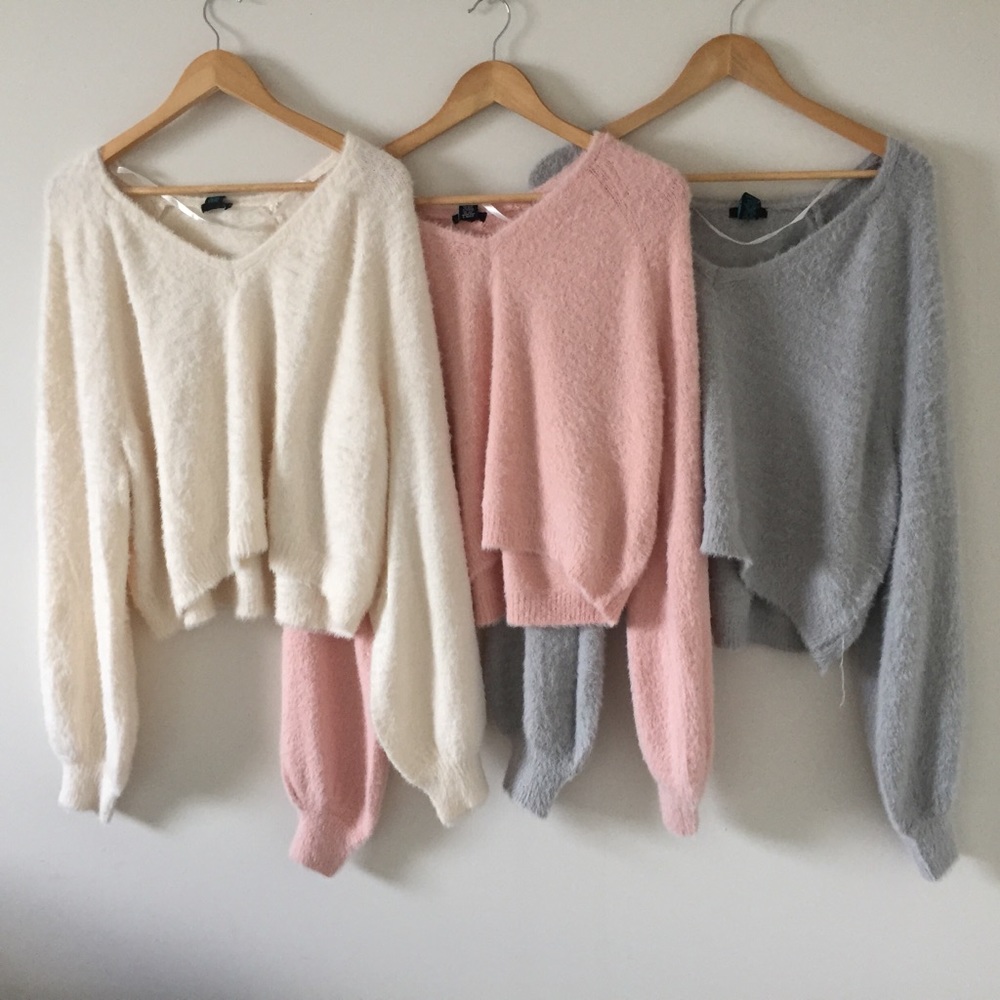 Fuzzy V-neck Sweater - Picture 2 of 6